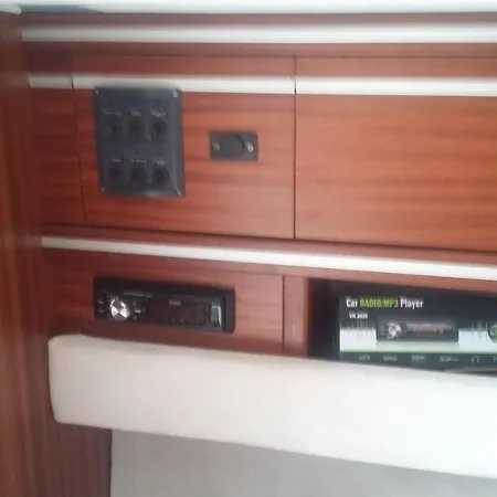 Botel Czarter Jachtu, Rejsy Prazmowo Szlak Wjm